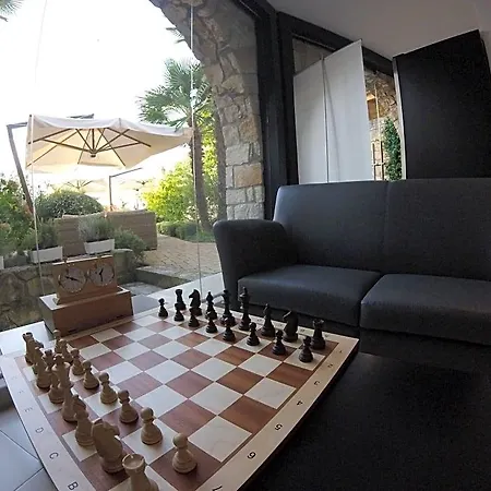 Otel Vista 3*
